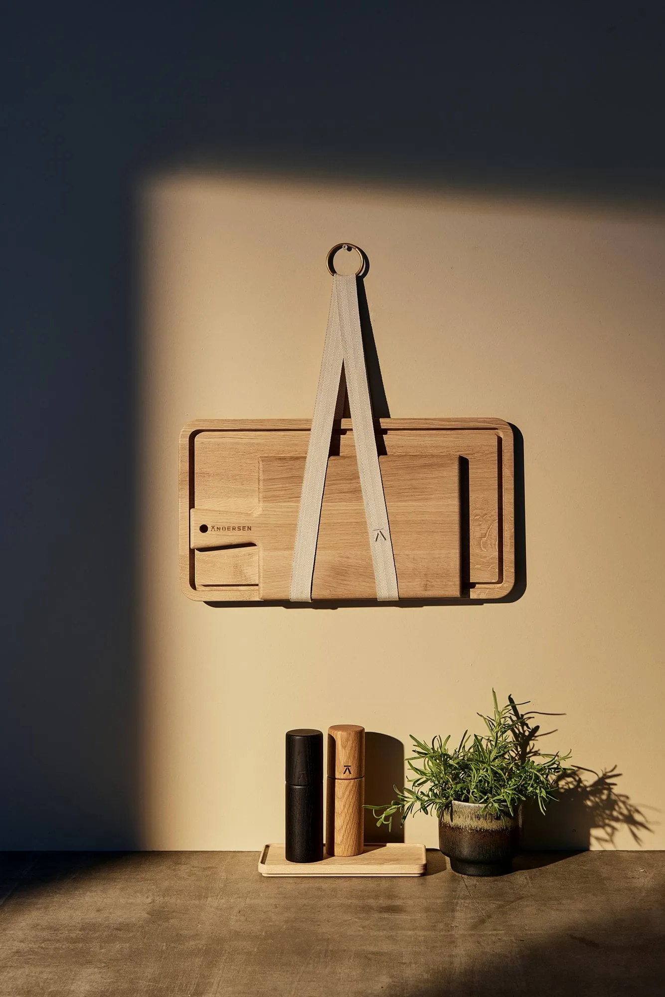 Andersen brickhållare, Bomull-mässing Andersen Furniture