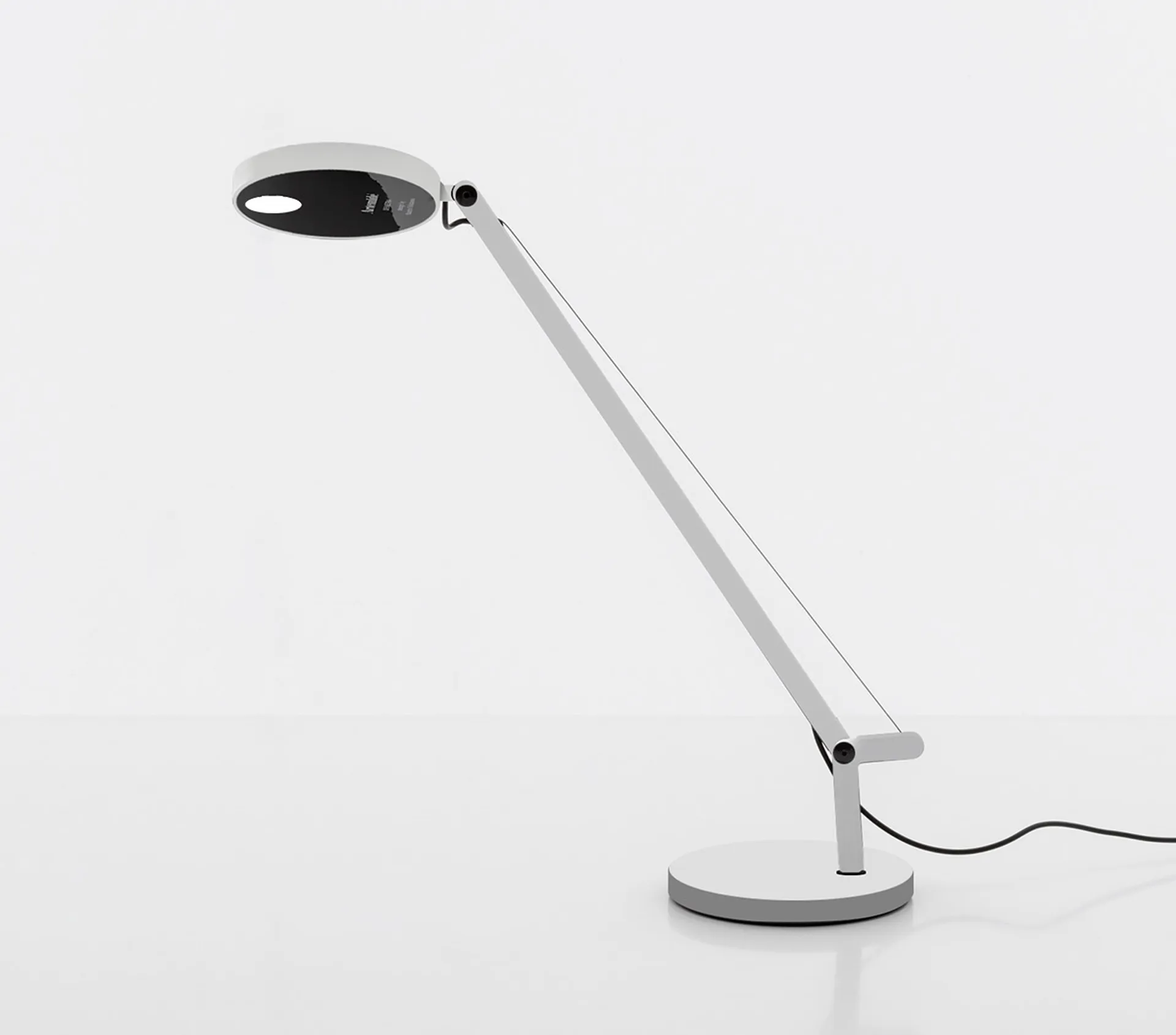 Demetra bordslampa - White Artemide