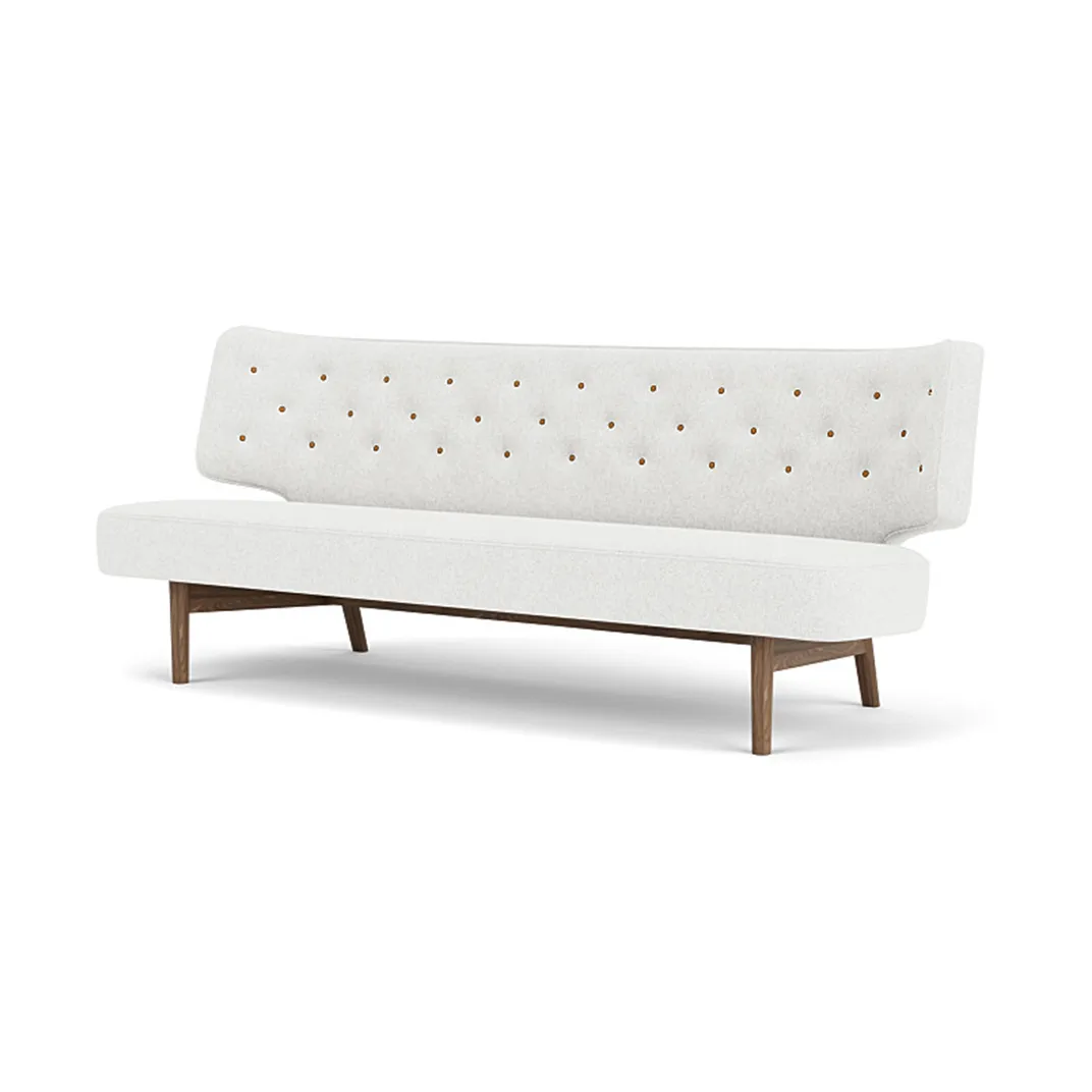 Radiohus soffa, Hallingdal 0110-valnöt, 2-sits Audo Copenhagen