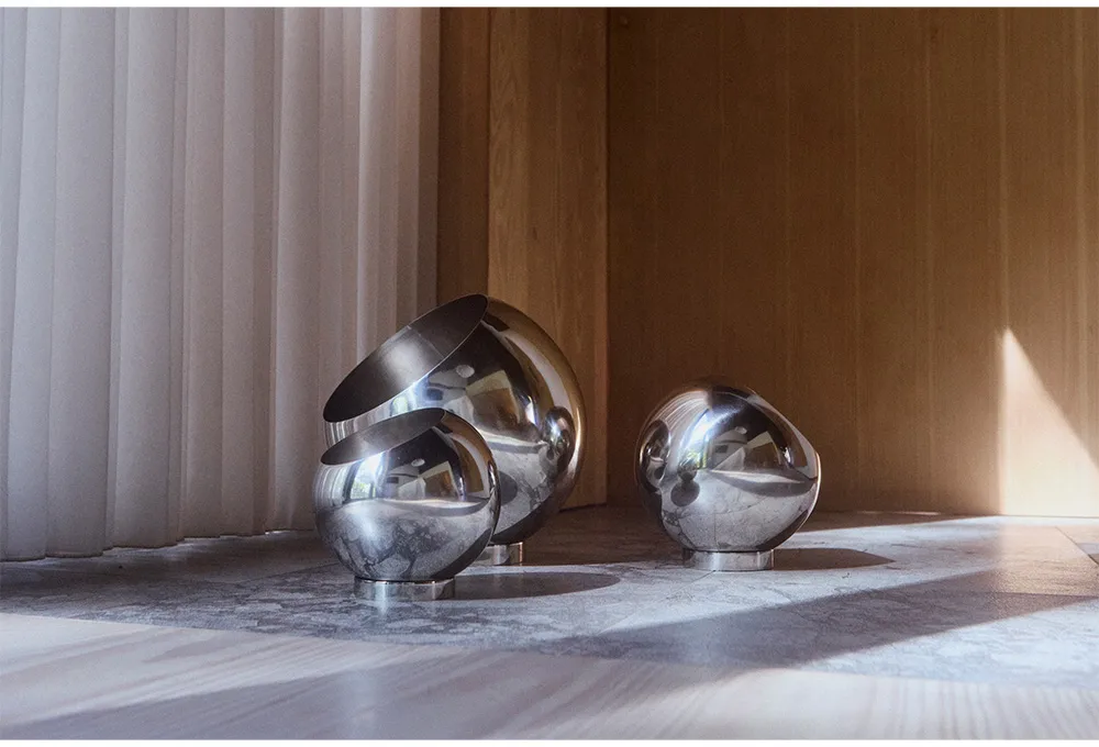 Globe blomkruka Ø37 cm, Silver AYTM