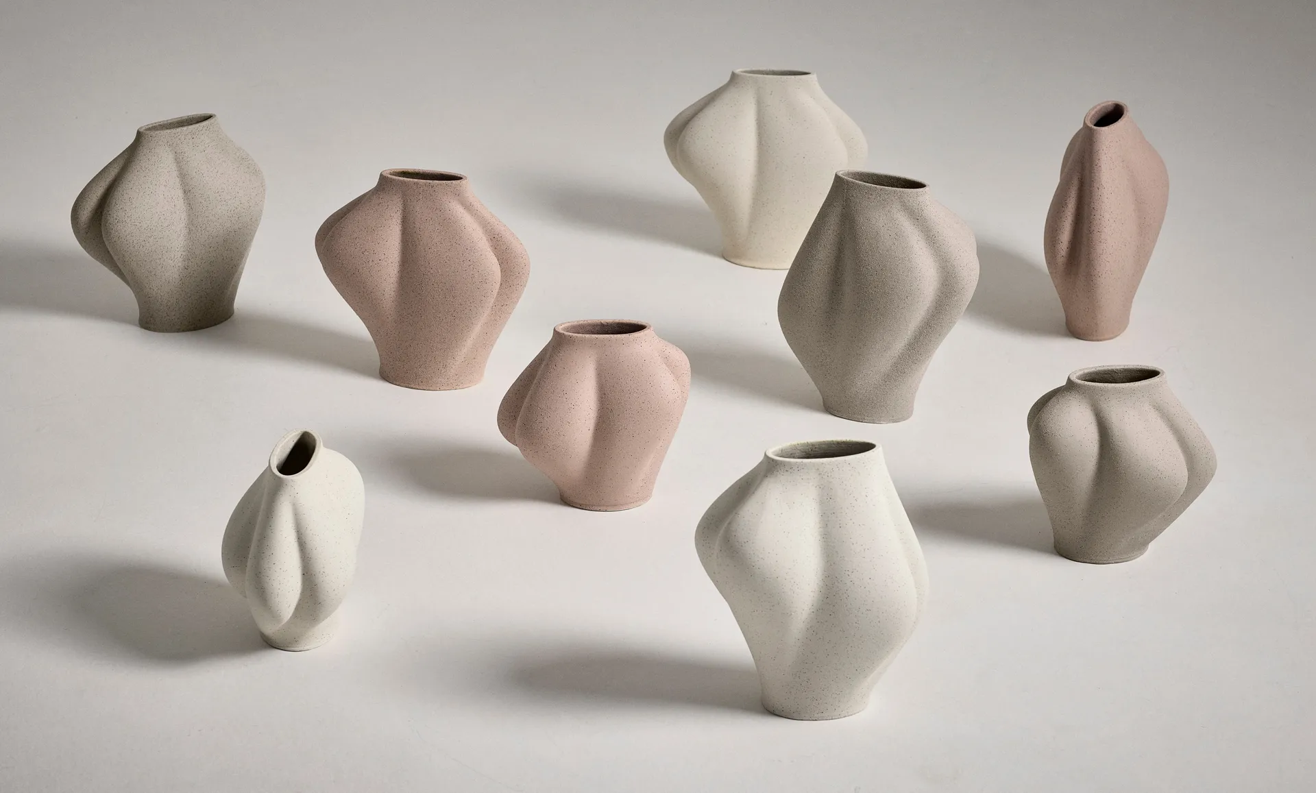 Saltare vas, Cream, Ø17x35 cm AYTM