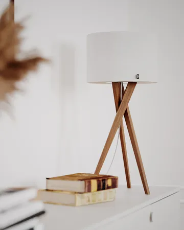 Vega bordslampa 55 cm - Vaxad ek-vit - By Rydéns
