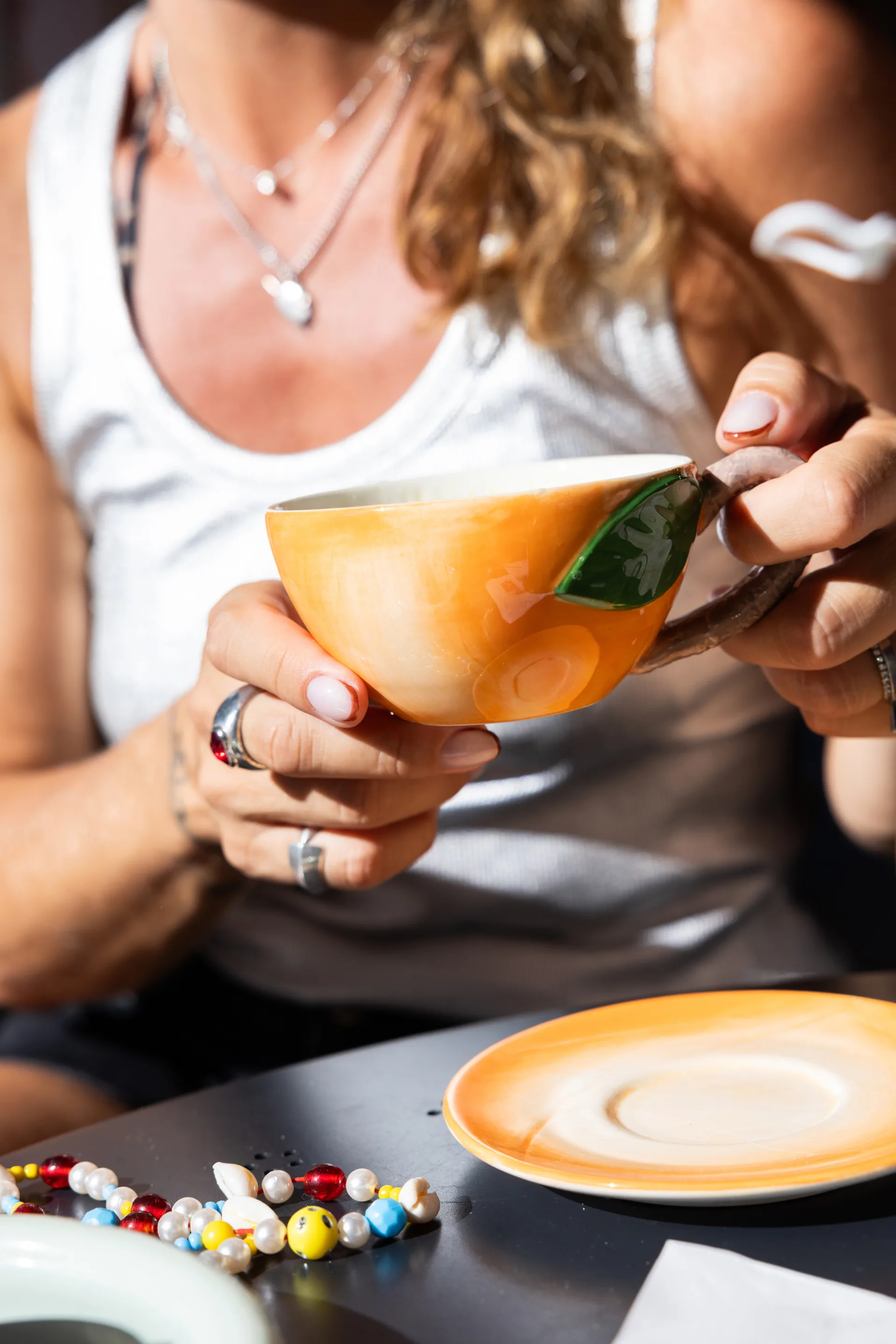 Peach kopp med fat, Orange Byon
