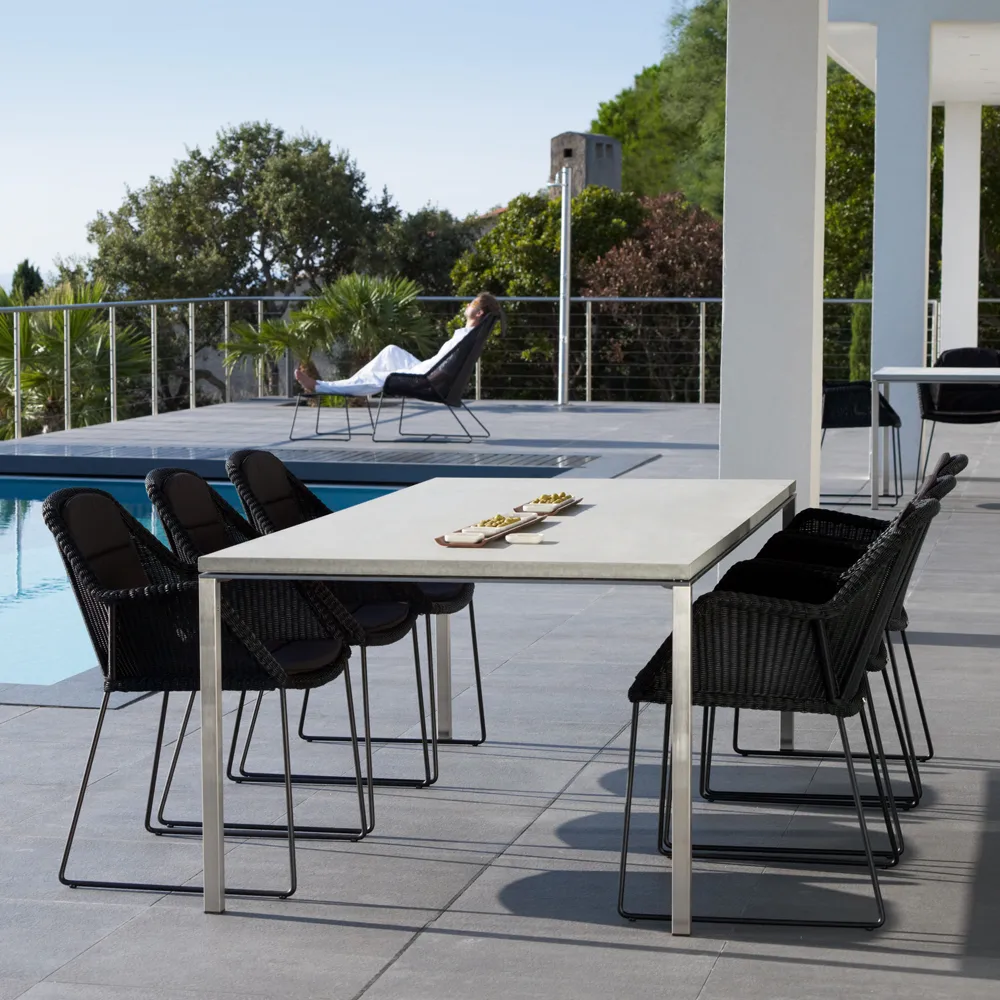 Pure matbord, Concrete grey-vit 200x100 cm Cane-line