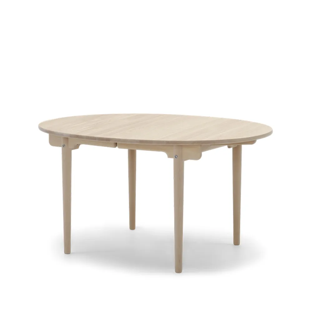 CH337 matbord utdragbart med plats för 2 ilägg, Vitoljad ek Carl Hansen & Søn