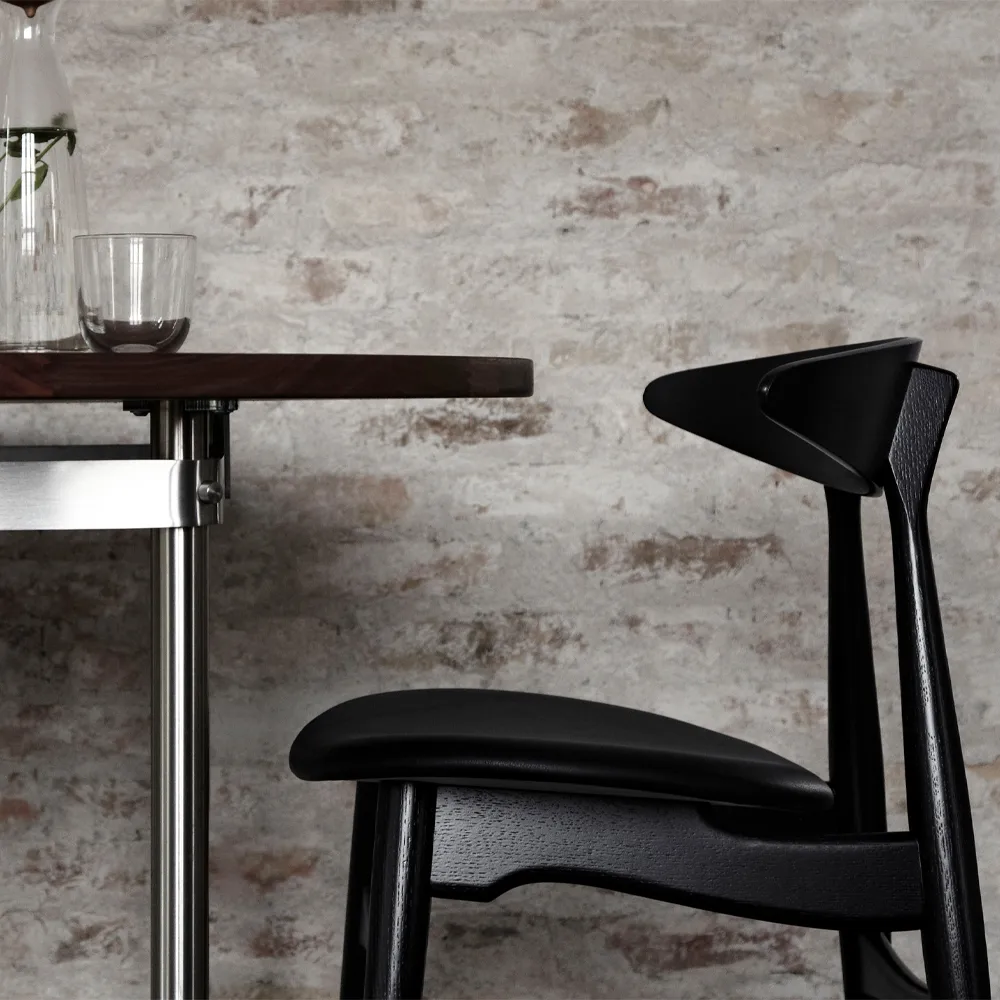 CH33P stol, Thor 301-klarlackad ek Carl Hansen & Søn