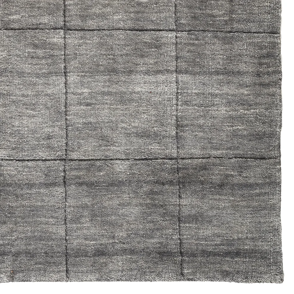 Nari matta, light grey, 170x240 cm Chhatwal & Jonsson