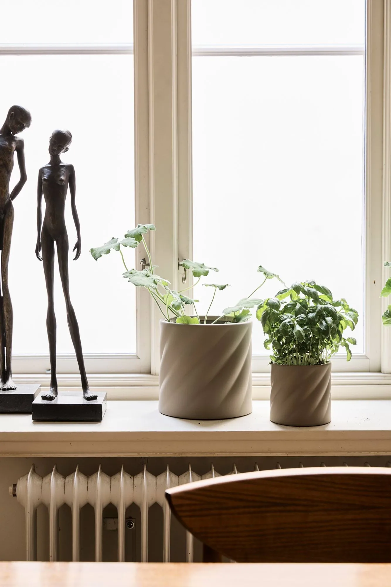 Twist blomkruka, Sand, medium Ø19 cm Cooee Design