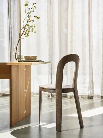 Olivia stol - Dark Oak - Design House Stockholm