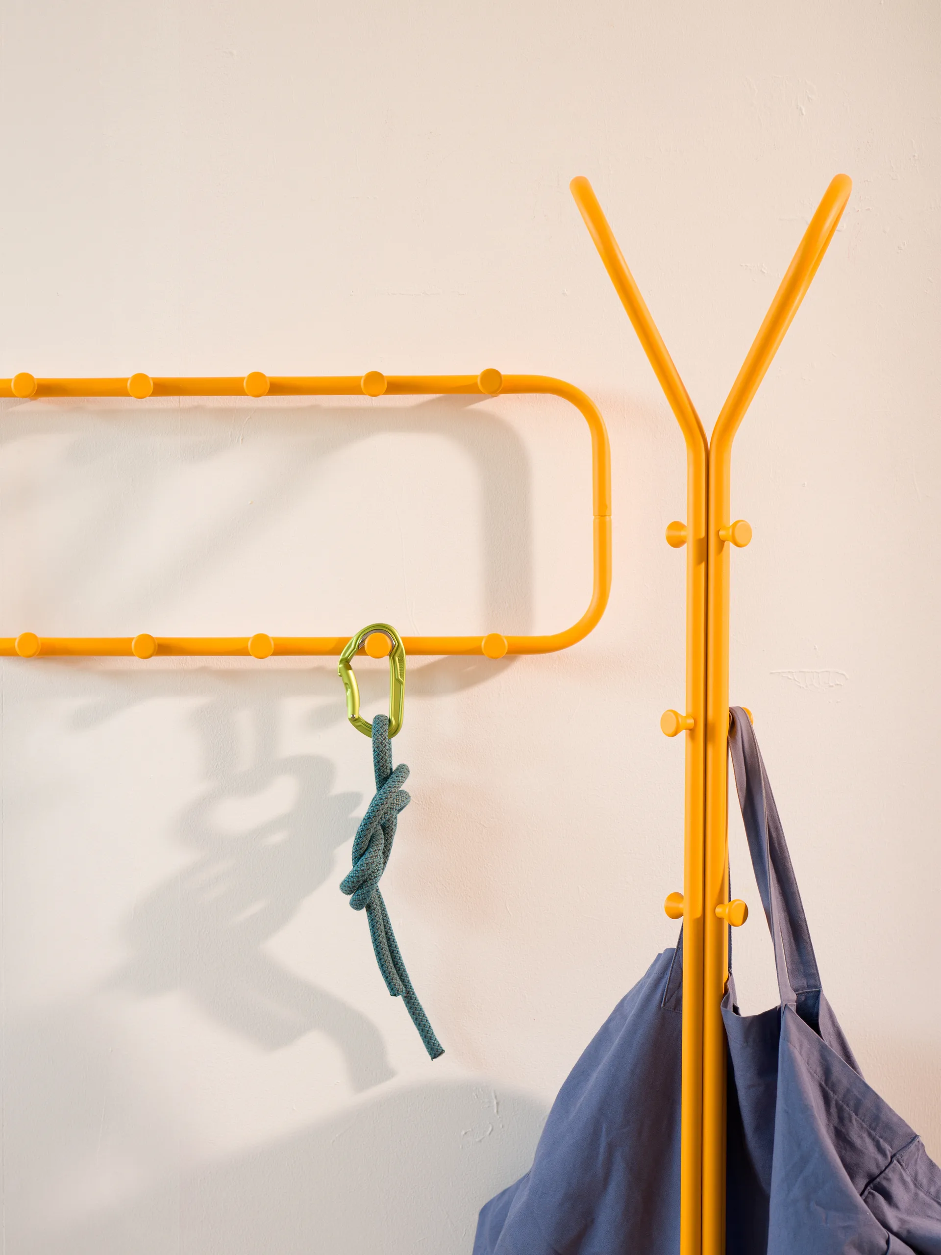 Classic klädhängare 60 cm, Sun yellow Essem Design