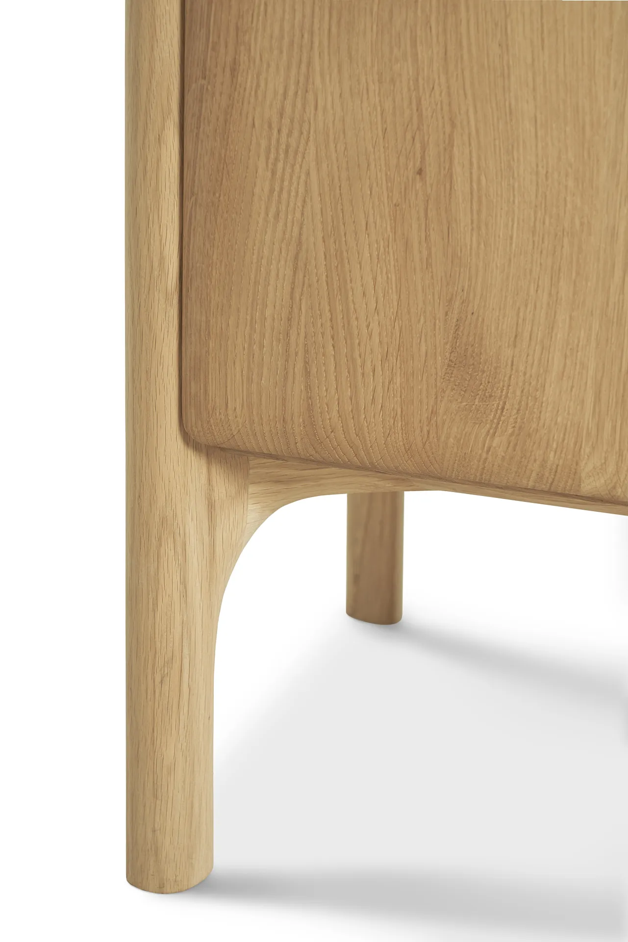 PI Sideboard, Ek, 3 dörrar Ethnicraft