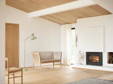 J149 soffa - Tyg mörkgrå-lackerad ek, 3-sits - FDB Møbler