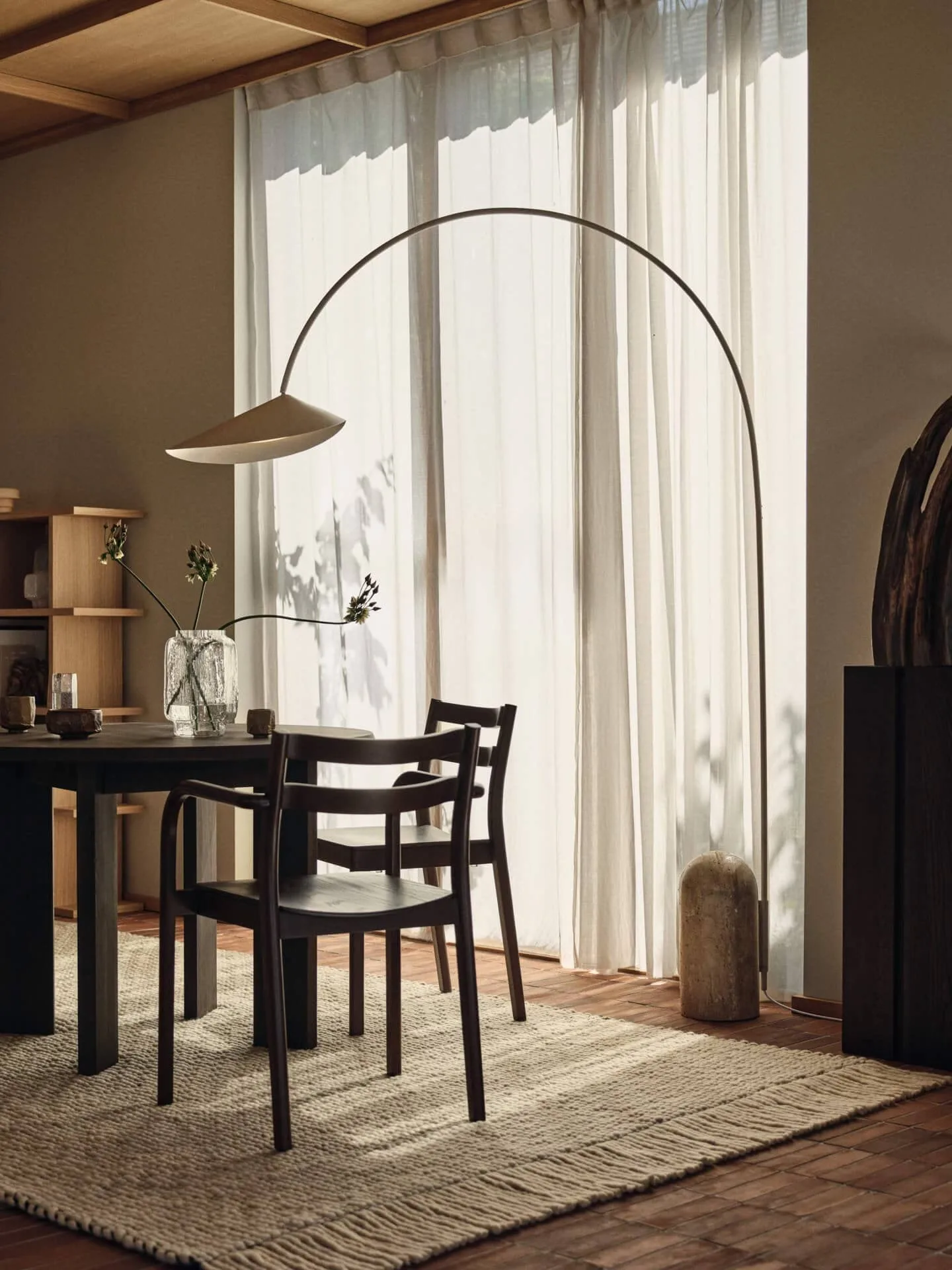Boda karmstol, Dark stained beech Ferm Living