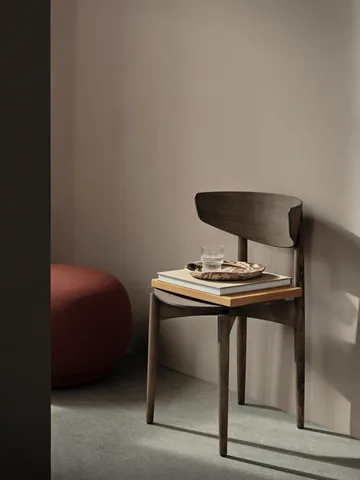 Herman stol - Dark Stained Beech - Ferm Living