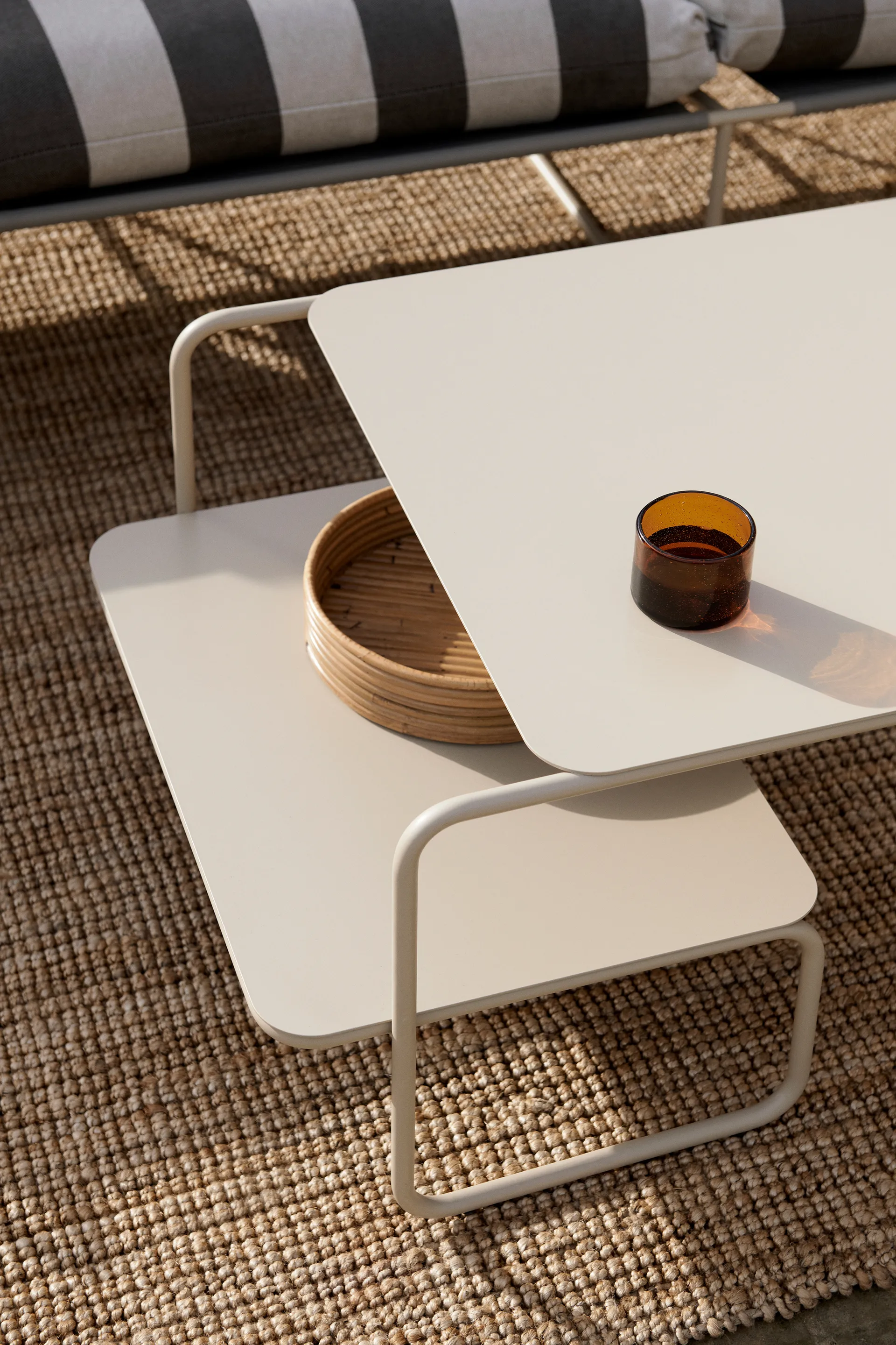 Level soffbord 60x79 cm, Cashmere Ferm Living