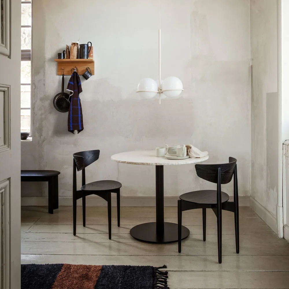 Mineral matbord, vit, marmor bianco curia Ferm Living