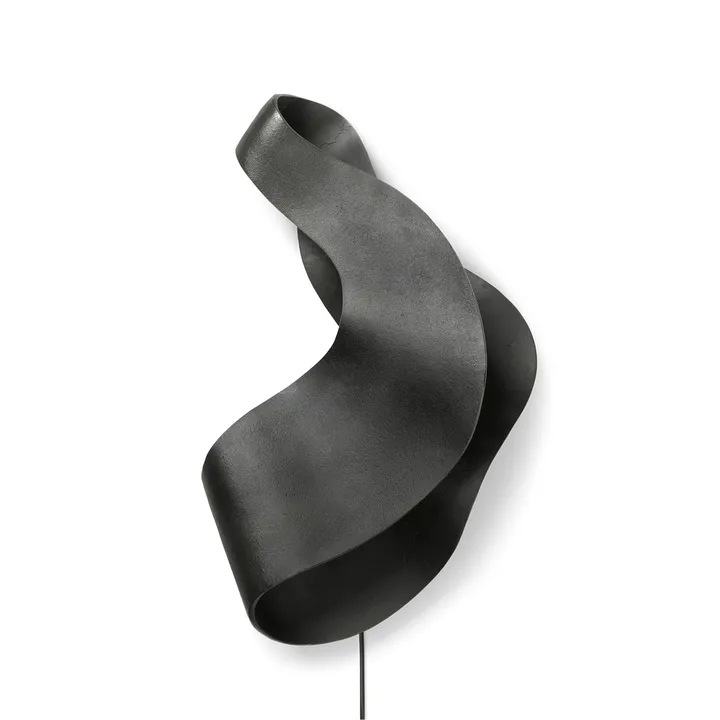 Oyster vägglampa - Black - Ferm Living