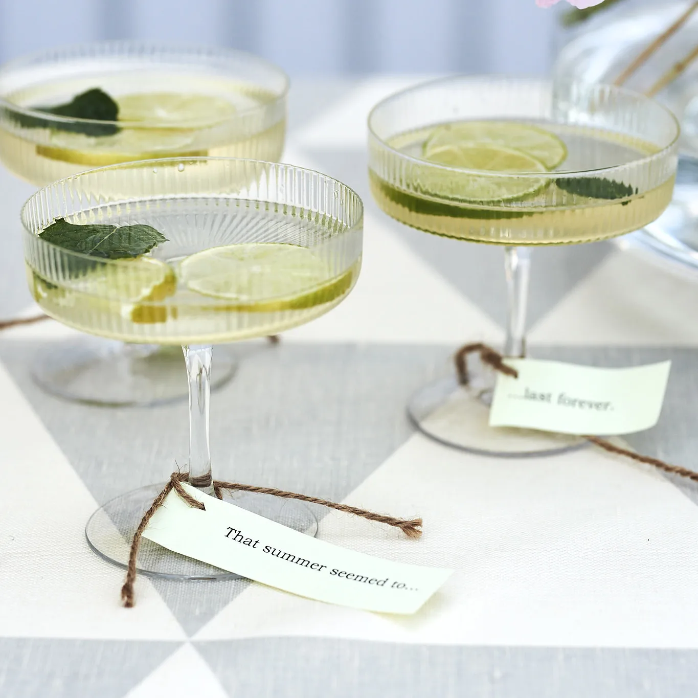 Ripple champagneglas 2-pack, klar Ferm Living
