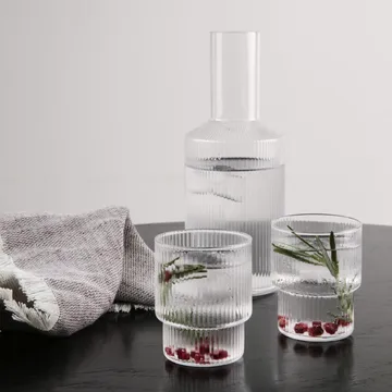 Ripple karaff - klar - Ferm Living
