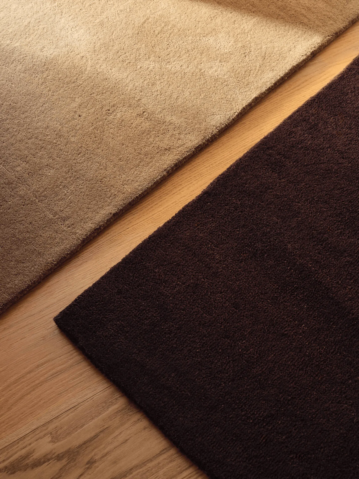 Stille tuftad matta, Dark pecan, 160x250 cm Ferm Living