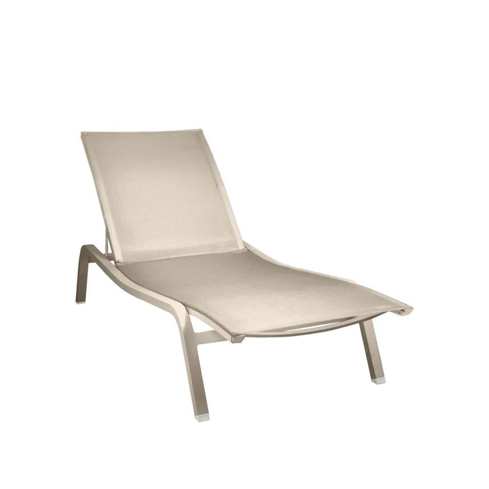 Alize XS solsäng, Nutmeg (beige) Fermob