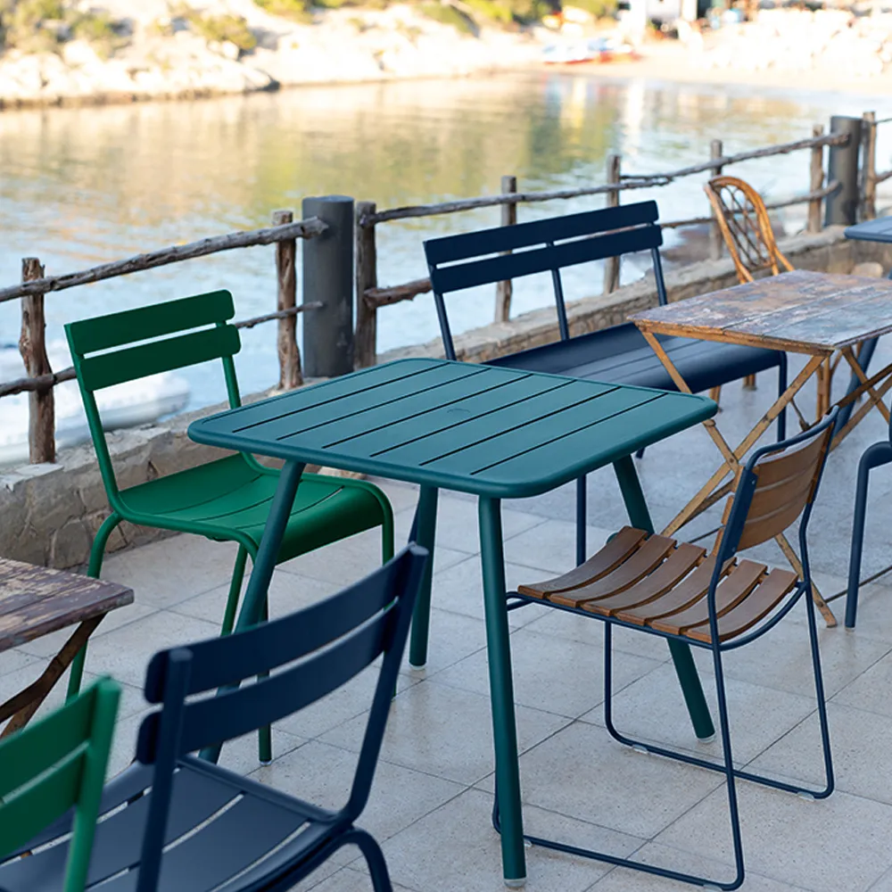 Luxembourg bord 80x80 cm, Cedar green (grön) Fermob