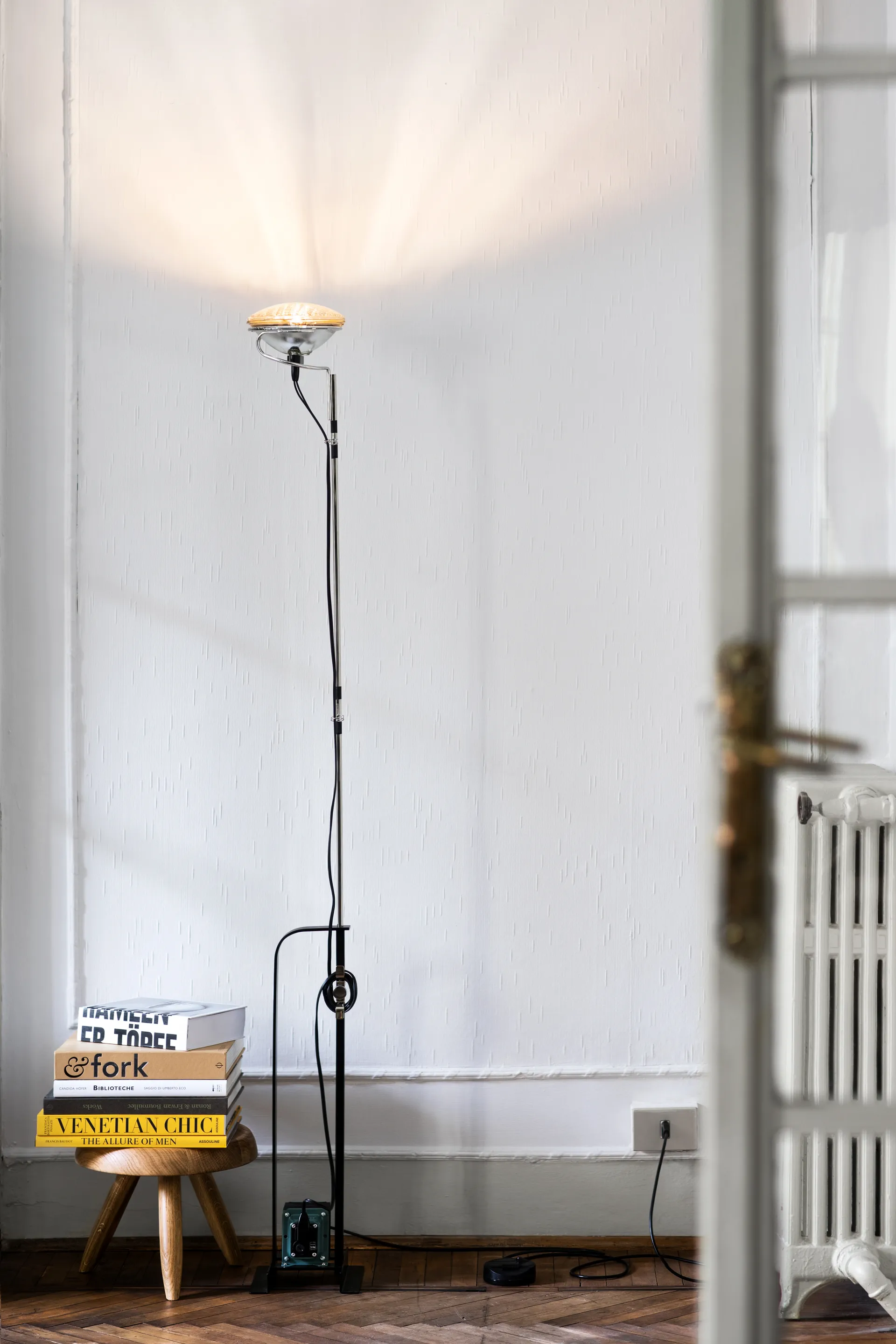 Toio Led golvlampa - Svart (EU) Flos