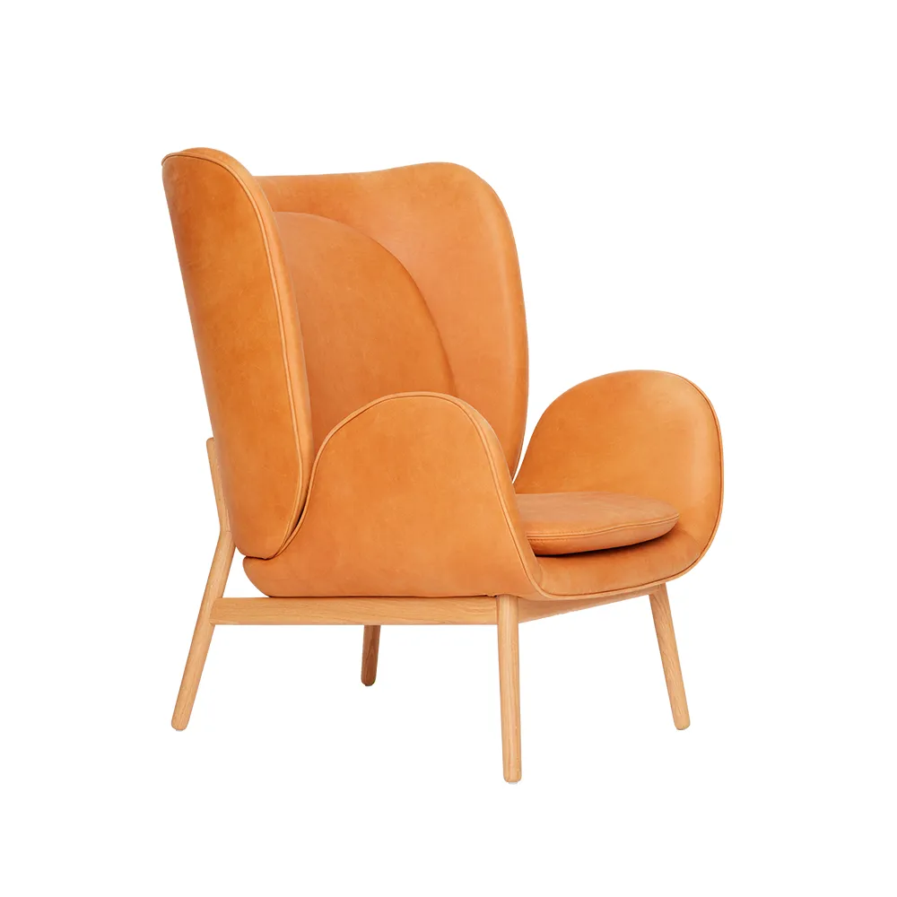 Embrace Large fåtölj ekben, läder vintage cognac, lackad Fogia