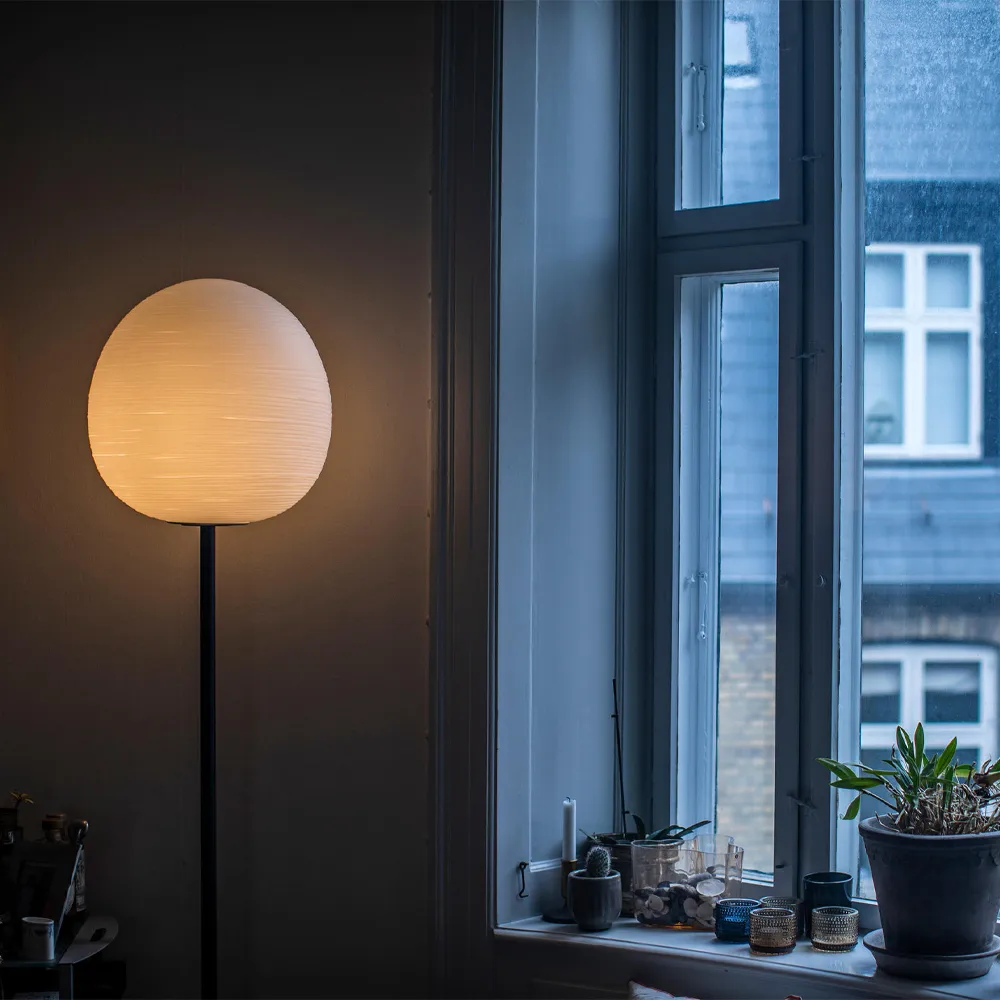 Rituals XL golvlampa, oro/bianco, guldfärgad stativ Foscarini