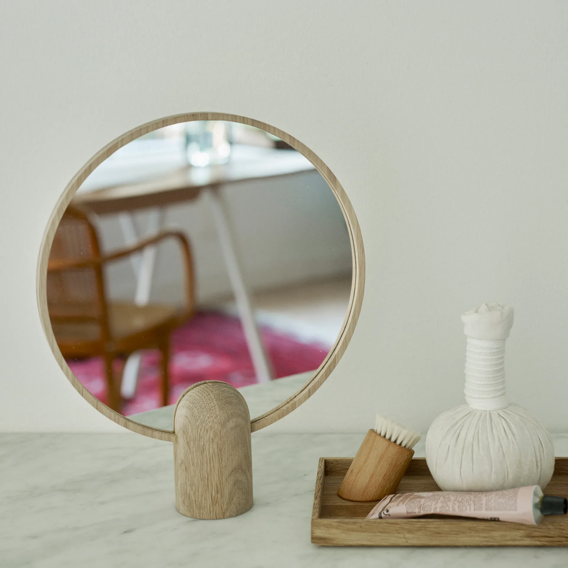 Aino spegel, stor 26,5x7x32 cm Fritz Hansen
