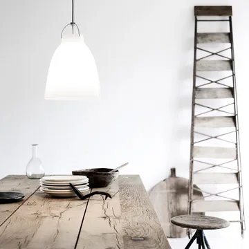 Caravaggio 1 pendel - Vitt opalglas-grå textilsladd - Fritz Hansen
