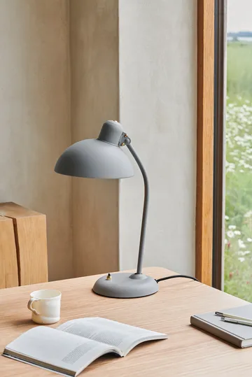 Kaiser Idell 6556-T bordslampa - Easy Grey - Fritz Hansen
