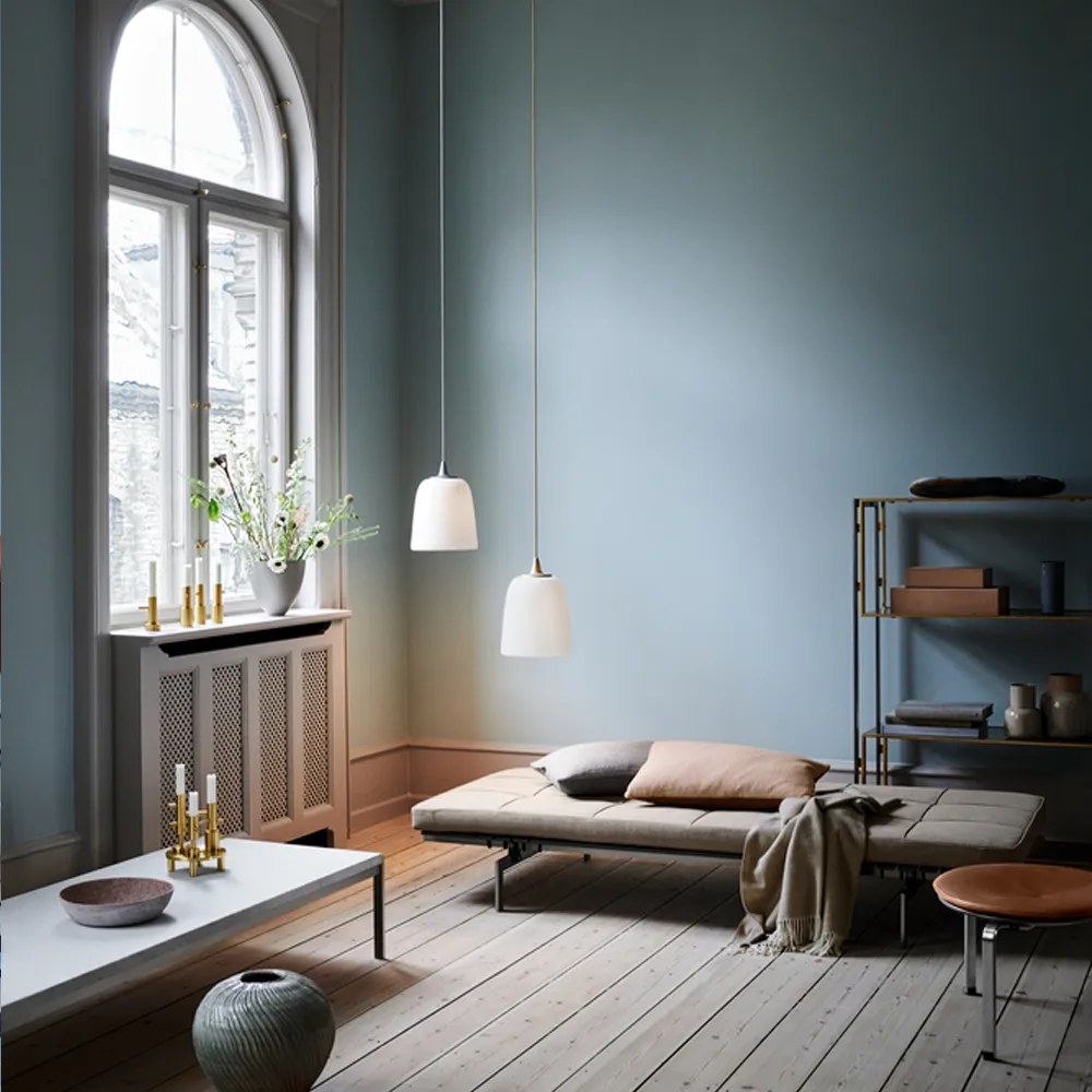 PK33 pall, Leather grace walnut Fritz Hansen
