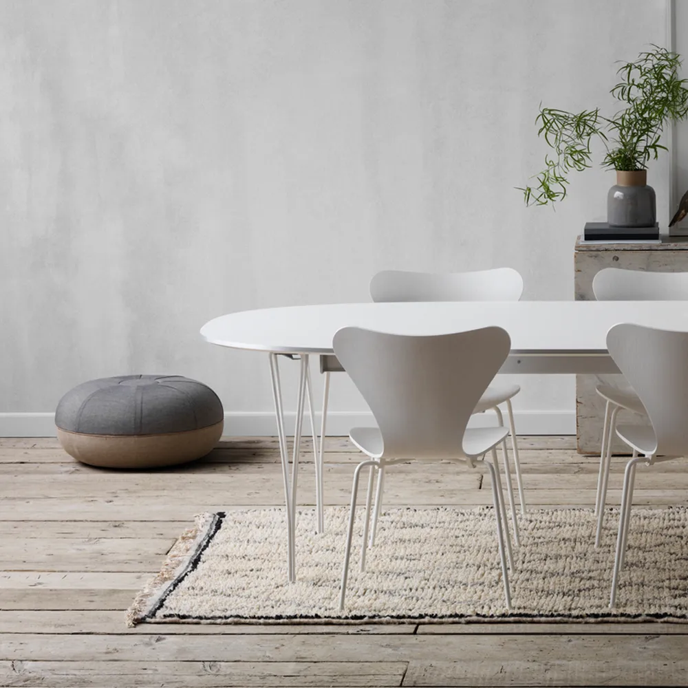Sjuan 3107 stol, Nine grey-lackad-kromat stålstativ Fritz Hansen