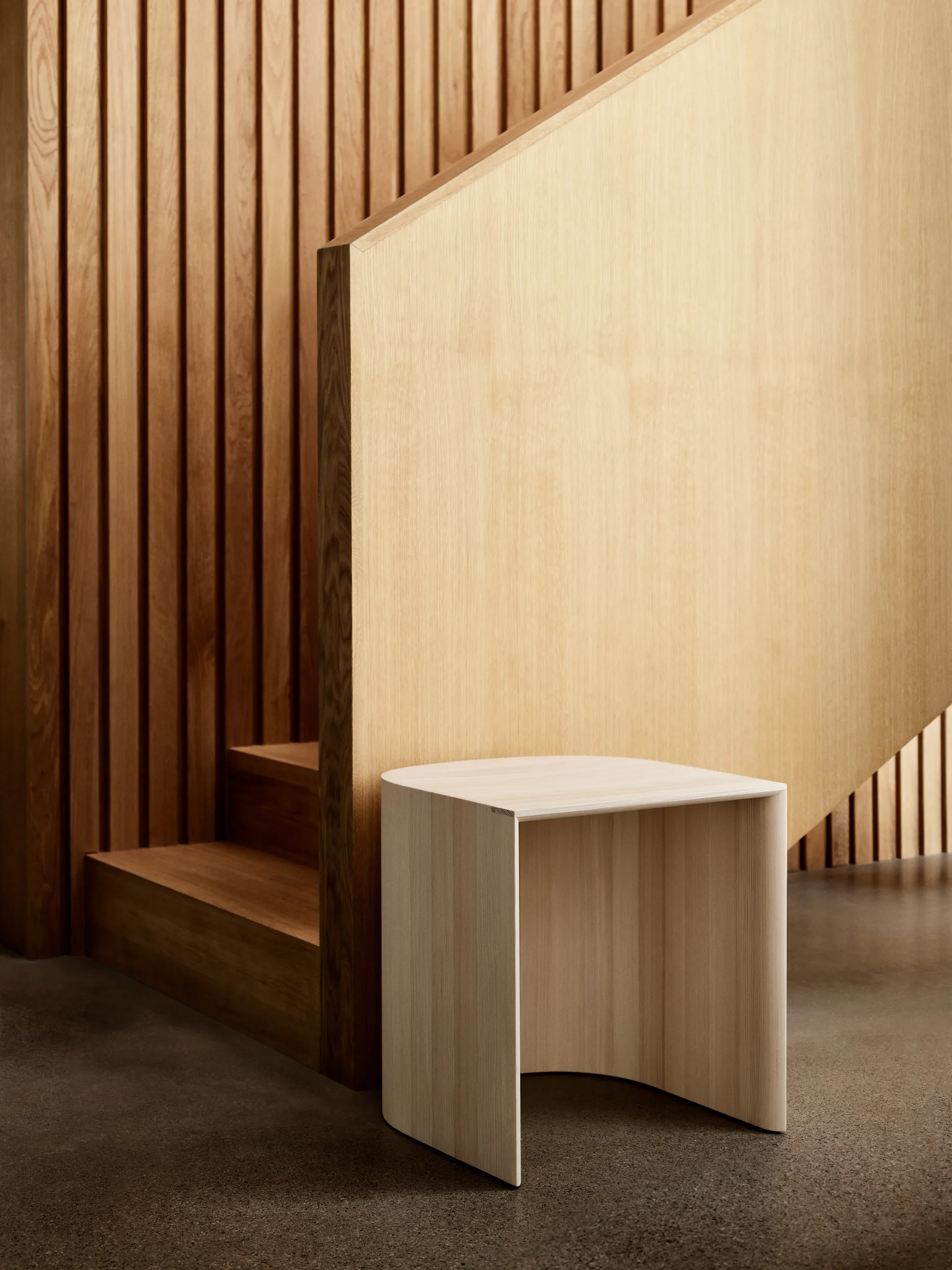 Taburet pall/sidobord, Oljad furu Fritz Hansen
