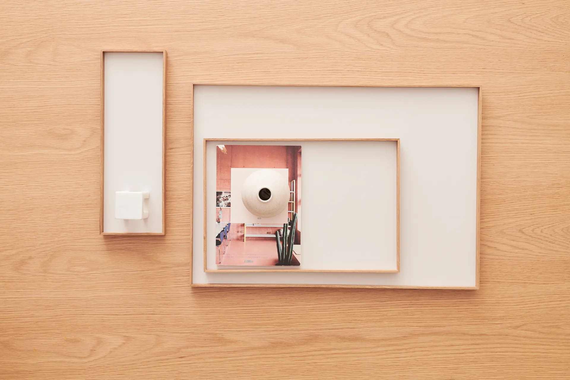 Frame bricka medium 23x34 cm, Ek-beige Gejst