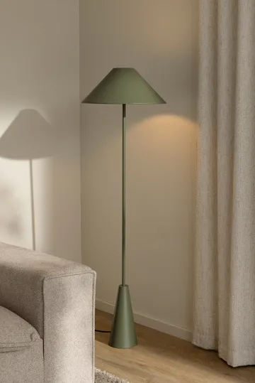 Cannes golvlampa 140 cm - Mossgrön - Globen Lighting