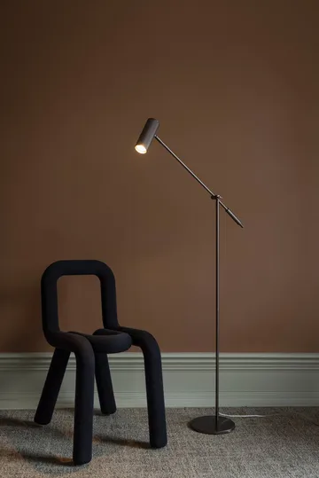 Hubble Read golvlampa - Bronze - Globen Lighting