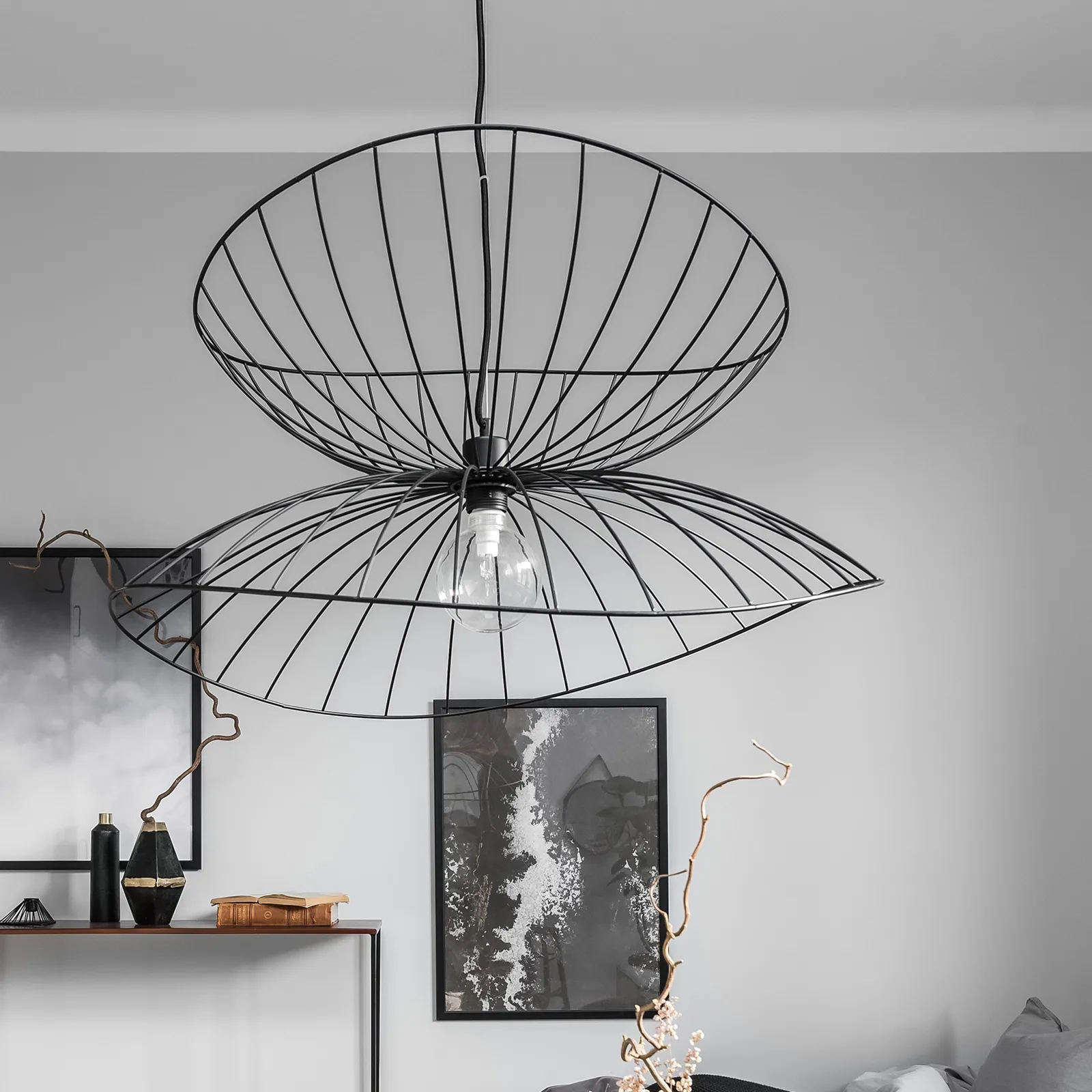 Ray taklampa Ø70 cm, svart Globen Lighting