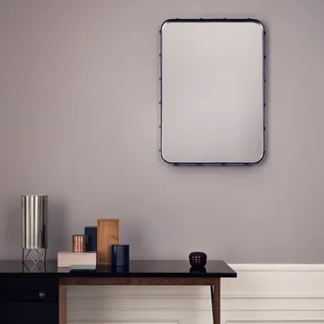 Adnet rektangulär spegel - brown, medium - GUBI