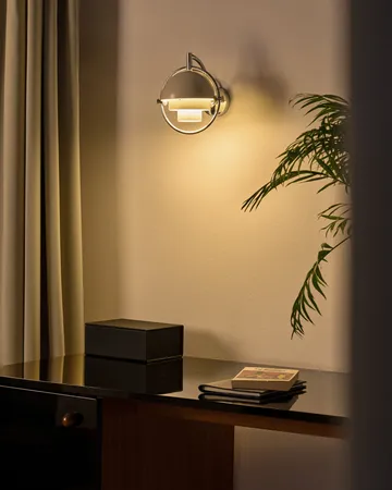 Multi-Lite vägglampa - Vit-krom - GUBI