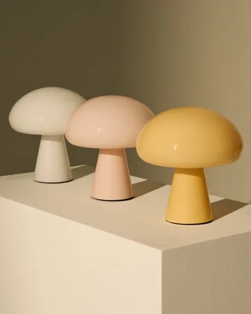 Obello portabel bordslampa - Mellow yellow - GUBI