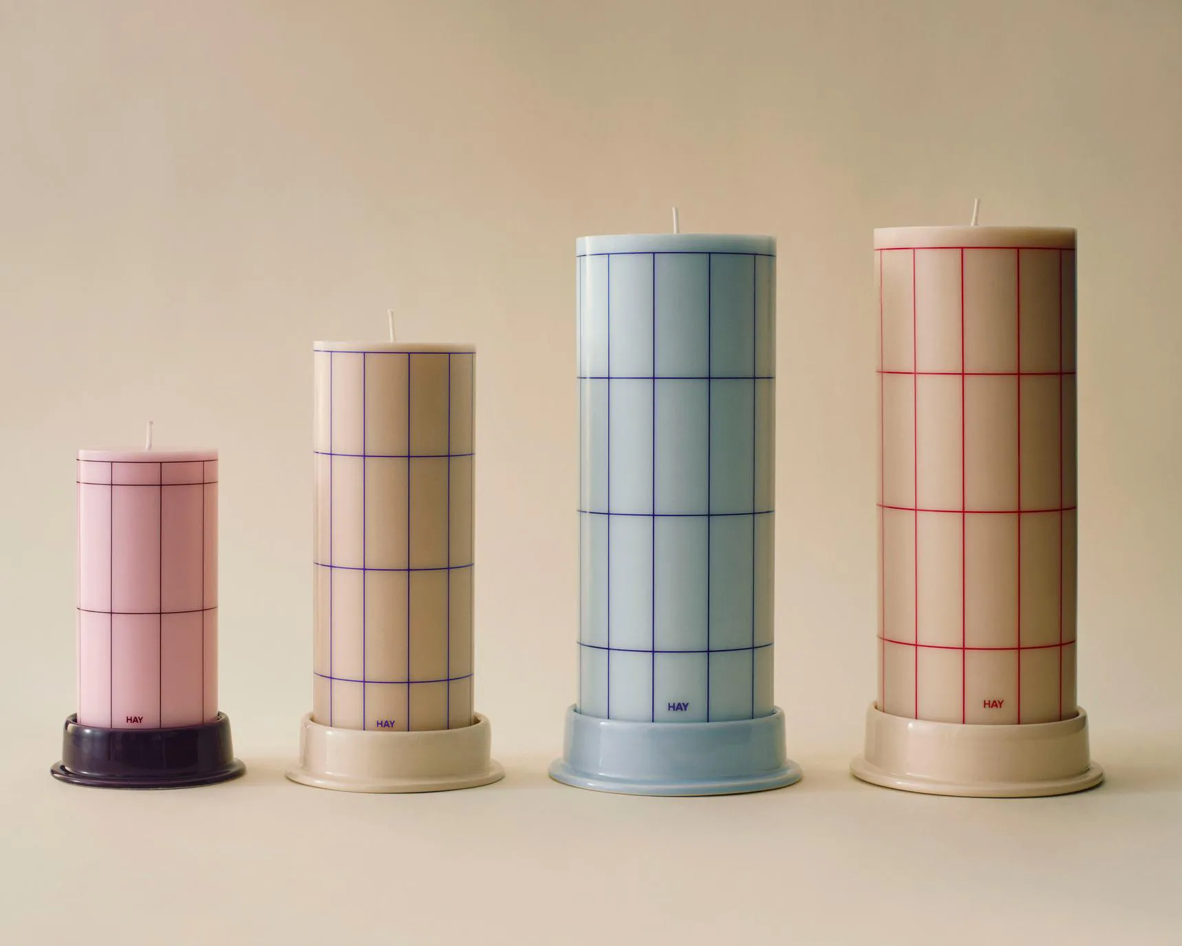 Column Candle blockljus large 25 cm, Light blue-blue grid check HAY
