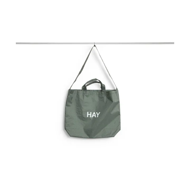 Grid Crossover Bag väska medium - Dark green, medium - HAY