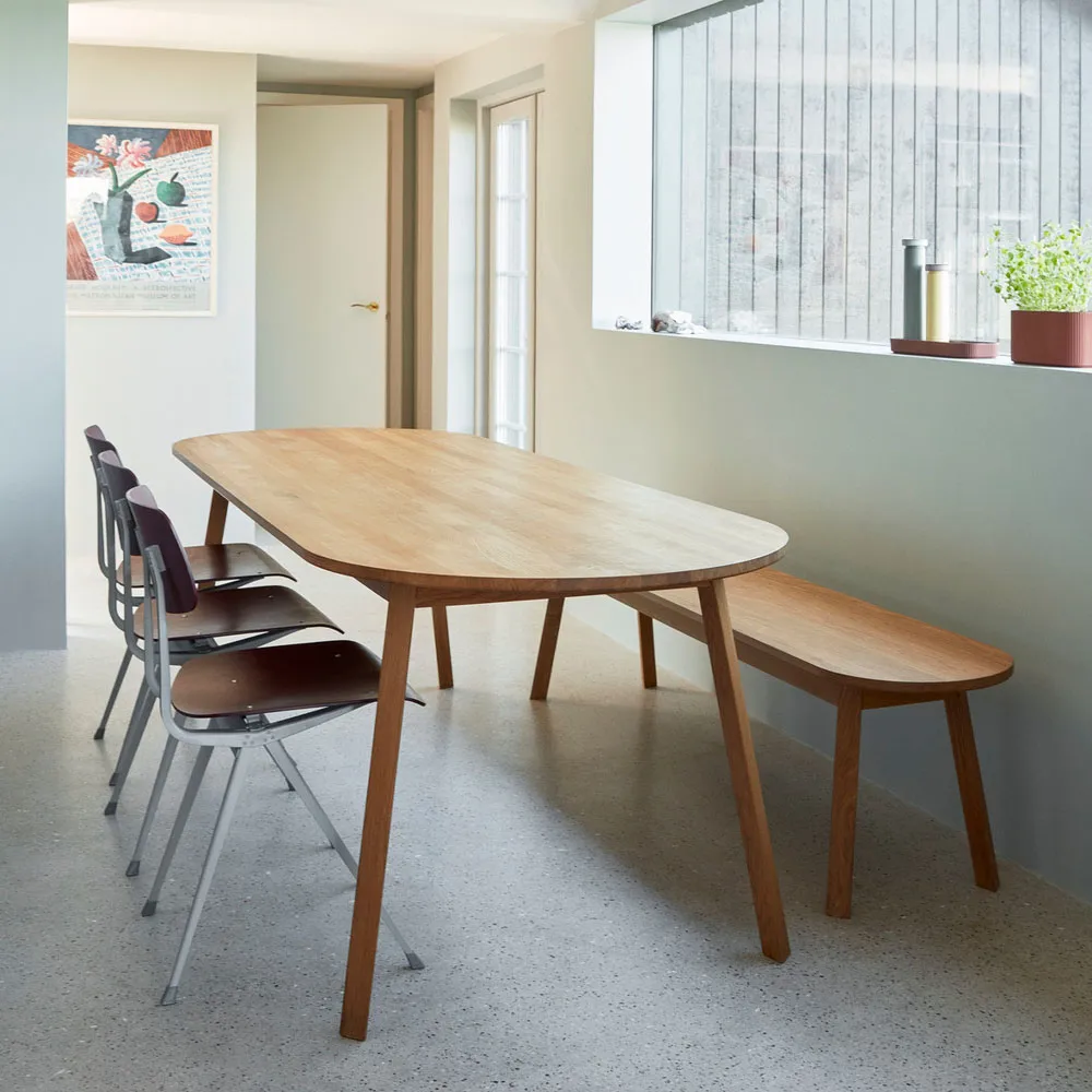 Triangle Leg matbord, Lackad ek, 250x85 cm HAY