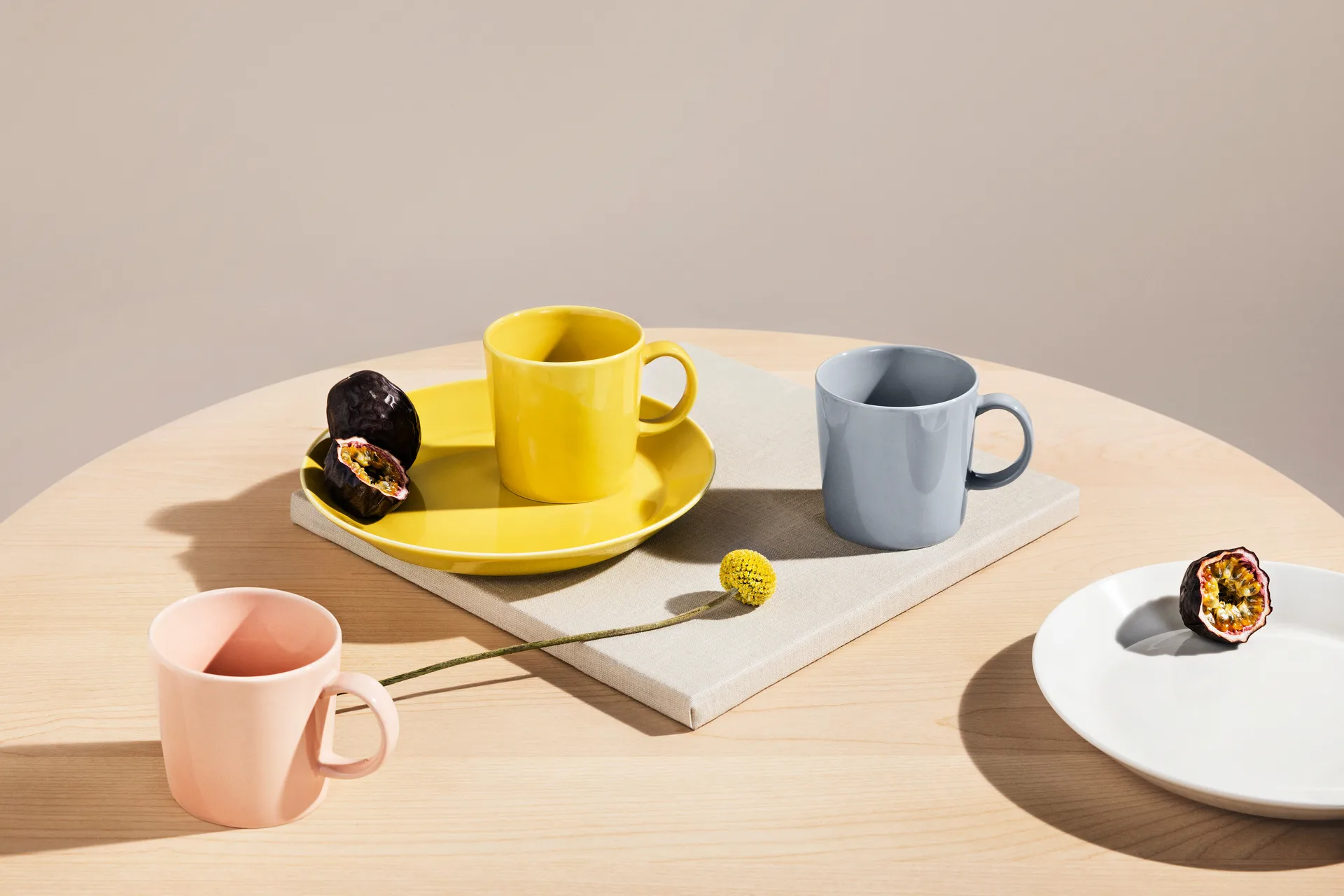 Teema mugg 30 cl, pärlgrå Iittala