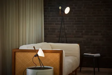 Spot vägg/bordslampa - Black-smoked oak - Le Klint