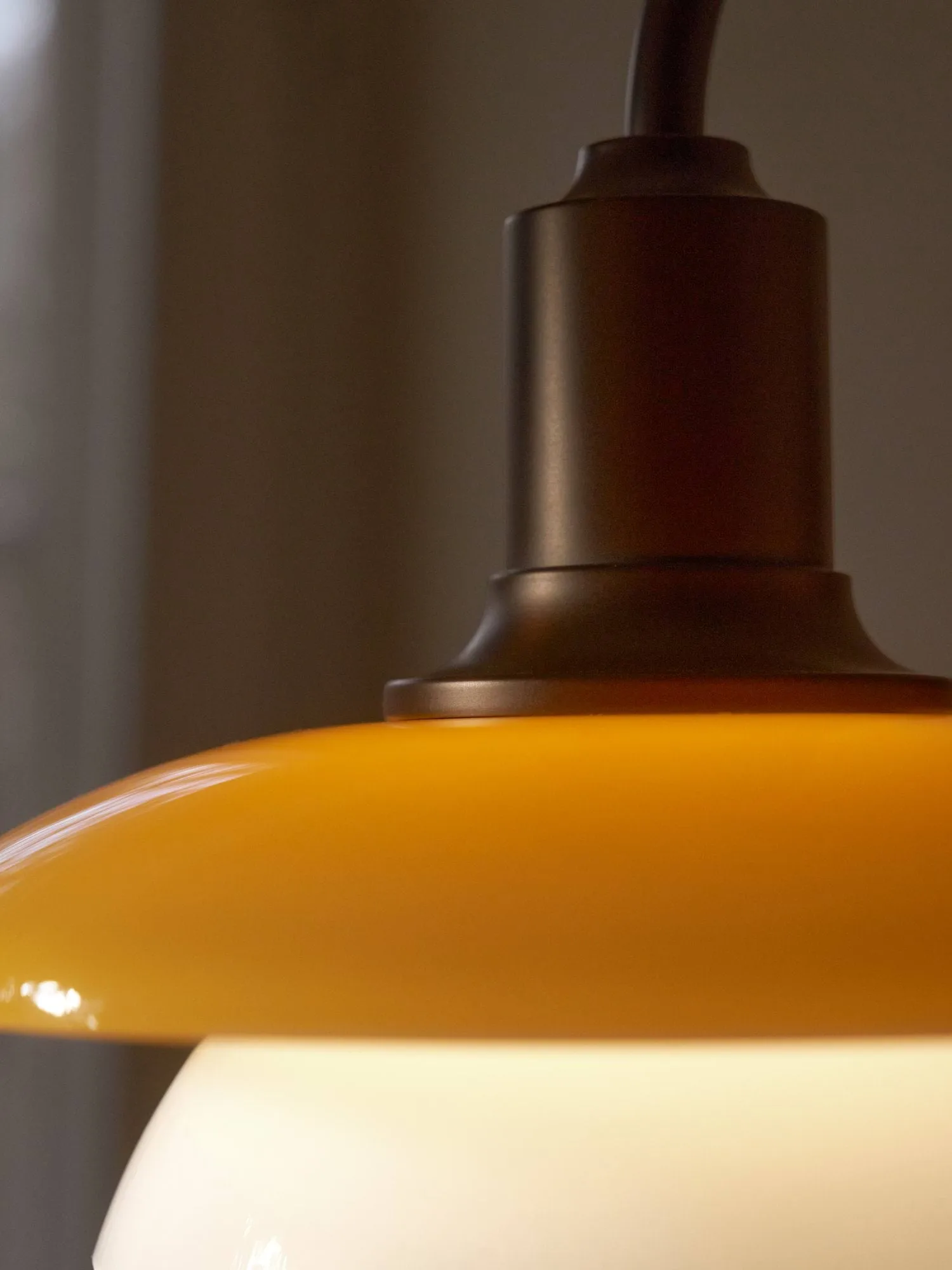 PH 3/3 penel Centenary Edition, Amber-Opal white Louis Poulsen