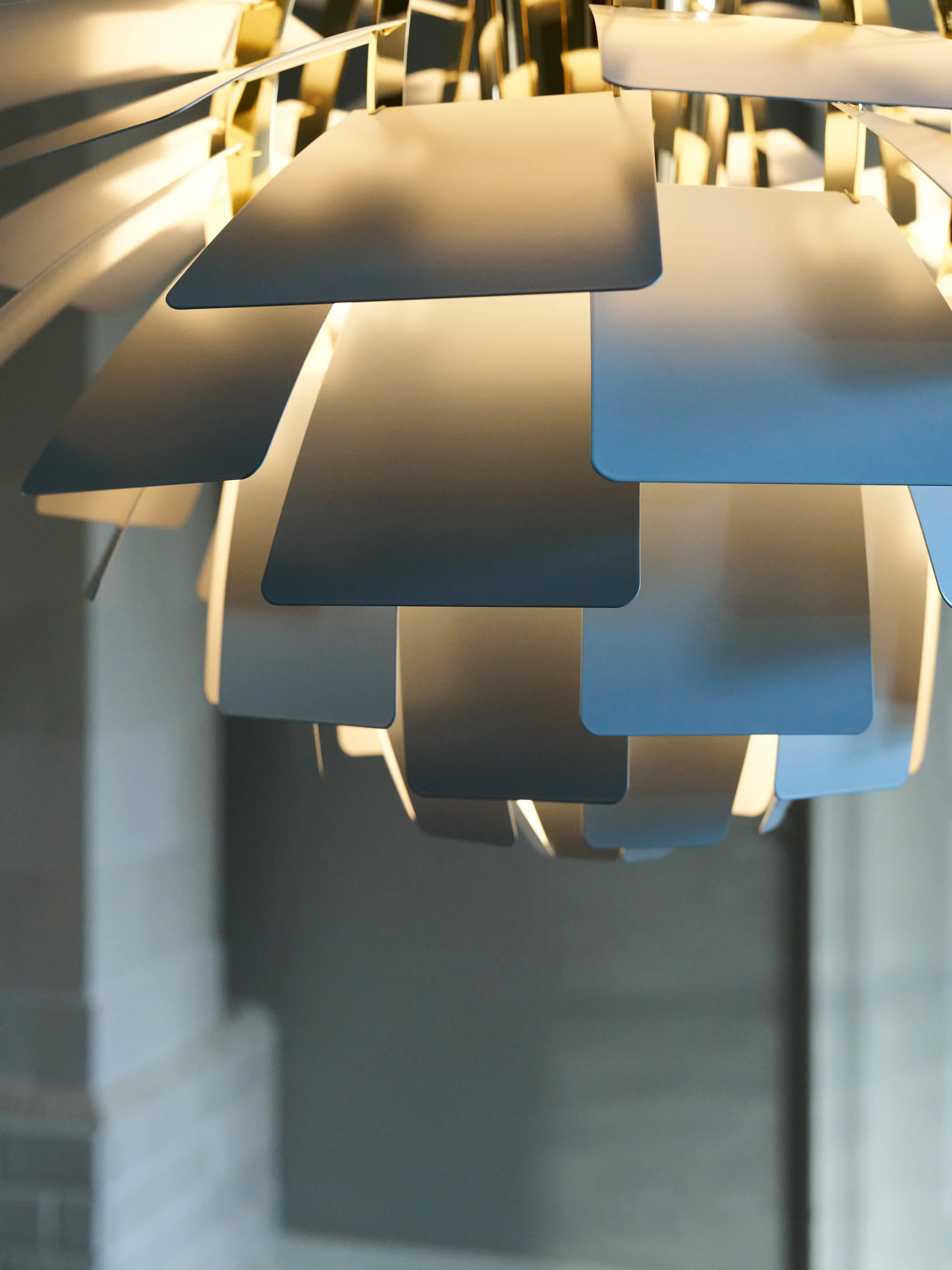 PH Artichoke pendel Ø48 cm, Dusty blue-brass metallised Louis Poulsen