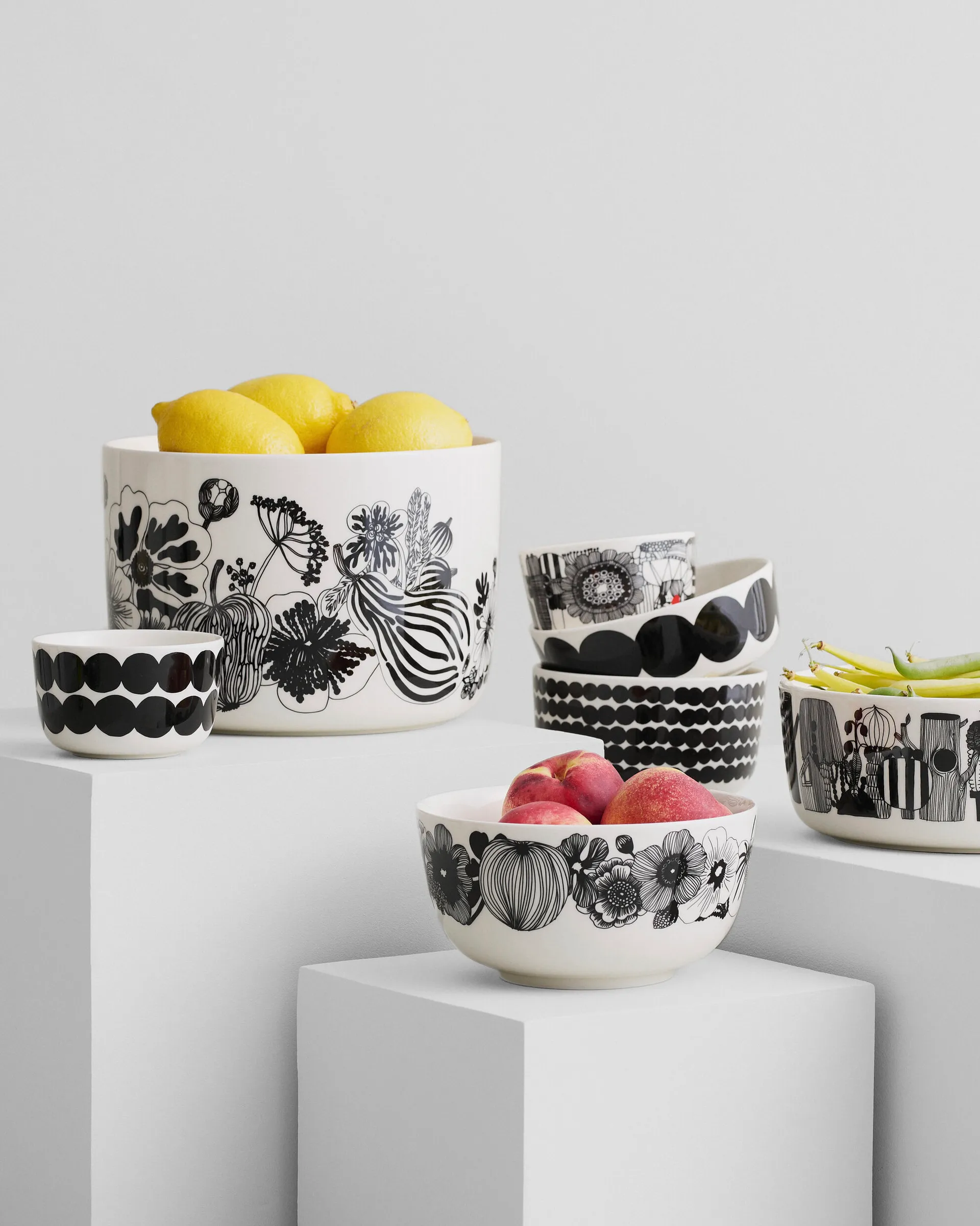 Räsymatto skål 2,5 dl, svart-vit Marimekko
